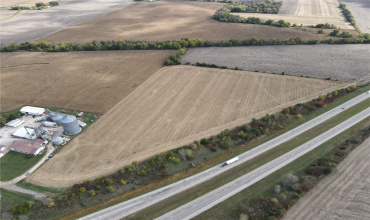 Grain Lane, Center Point, Iowa 52213, ,Farms,For Sale, Grain Lane,2306844