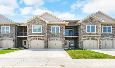 2883 Blue Sage Dr Unit B, Coralville, Iowa 52241, 3 Bedrooms Bedrooms, ,3 BathroomsBathrooms,Residential,For Sale,Blue Sage Dr Unit B,202400219