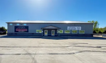 10537 Shaw Rd, Anamosa, Iowa 52205, ,Commercial Sale,For Sale,Shaw Rd,2401105