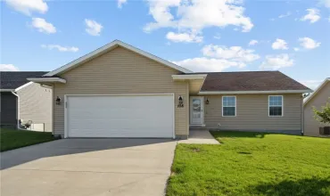 108 Viking Drive, Vinton, Iowa 52349, 5 Bedrooms Bedrooms, ,3 BathroomsBathrooms,Residential,For Sale,Viking Drive,2404113