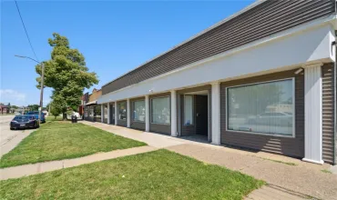 1535 1st, Cedar Rapids, Iowa 52403, ,Commercial Sale,For Sale,1st,2404425