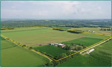 2776 270th Ave, Hopkinton, Iowa 52237, ,Farm,For Sale,270th Ave,2405355