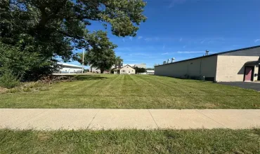 2908 5th, Marion, Iowa 52302, ,Farm,For Sale,5th,2406126