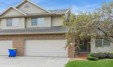 3 Bedrooms Bedrooms, ,2 BathroomsBathrooms,Residential,235 Woodfield Ct, Tiffin, Iowa 52340,202405110