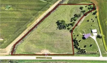 Riverside Road, Riverside, Iowa 52327, ,Land,For Sale,Riverside Road,202405223