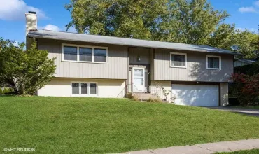 2506 Princeton Rd, Iowa City, Iowa 52245, 3 Bedrooms Bedrooms, ,2 BathroomsBathrooms,Residential,For Sale,Princeton Rd,202406295