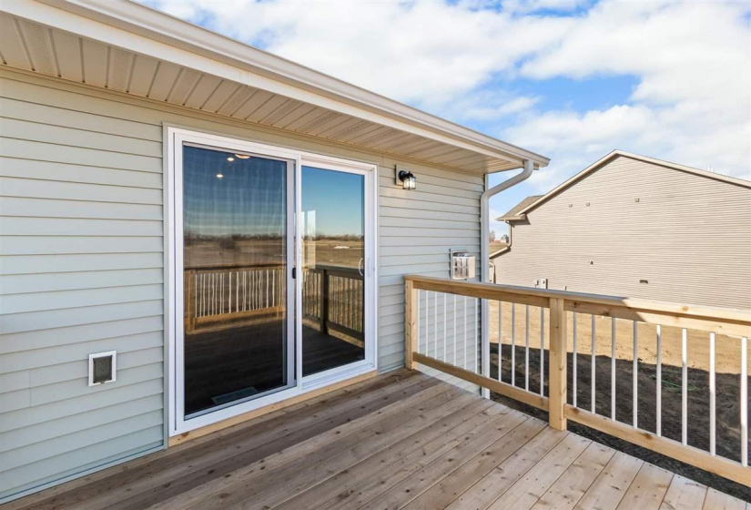 3 Bedrooms Bedrooms, ,3 BathroomsBathrooms,Residential,1400 Ruth Ave, North Liberty, Iowa 52317,202406369