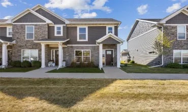 2207 Saint Andrews, North Liberty, Iowa 52317, 2 Bedrooms Bedrooms, ,2 BathroomsBathrooms,Residential,For Sale,Saint Andrews,2406997