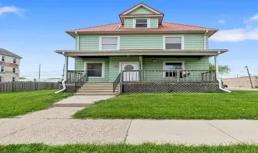 728 4th, Cedar Rapids, Iowa 52401, ,Residential,For Sale,4th,2406902