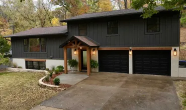 426 Lee St, Iowa City, Iowa 52246, 4 Bedrooms Bedrooms, ,3 BathroomsBathrooms,Residential,For Sale,Lee St,202406341