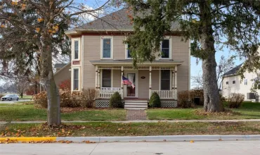 503 Washington, Lisbon, Iowa 52253, 3 Bedrooms Bedrooms, ,2 BathroomsBathrooms,Residential,For Sale,Washington,2408176