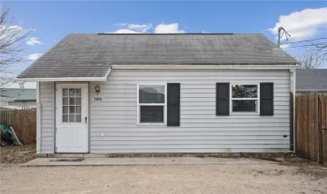 1216 18th, Cedar Rapids, Iowa 52404, 1 Bedroom Bedrooms, ,1 BathroomBathrooms,Residential,For Sale,18th,2408298