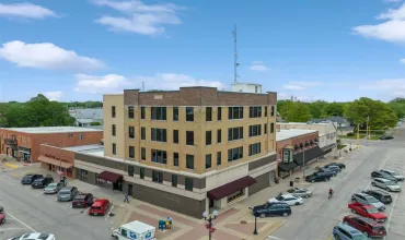 Commercial Sale,102 Main St, & 110 N Iowa Ave, Washington, Iowa 52353,202406722