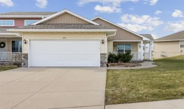 6341 Muirfield, Cedar Rapids, Iowa 52404, 2 Bedrooms Bedrooms, 4 Rooms Rooms,2 BathroomsBathrooms,Residential,For Sale,Muirfield,2408479