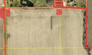 Farm, Milburn Rd, Cedar Rapids, Iowa 52411,2404652