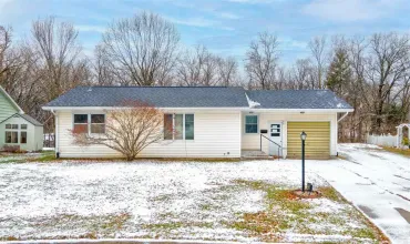 1230 Ridge Rd., Columbus Junction, Iowa 52738, 3 Bedrooms Bedrooms, ,2 BathroomsBathrooms,Residential,For Sale,Ridge Rd.,202500384