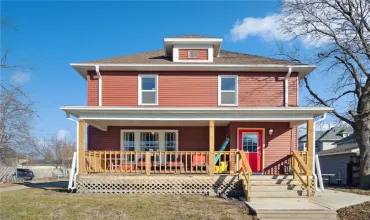 119 Locust, Waterloo, Iowa 50701, 3 Bedrooms Bedrooms, ,1 BathroomBathrooms,Residential,For Sale,Locust,2500368