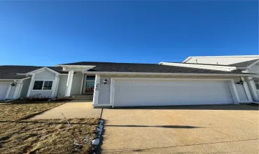 4630 Fairways Ct, Marion, Iowa 52302, 4 Bedrooms Bedrooms, ,3 BathroomsBathrooms,Residential,For Sale,Fairways Ct,2500399