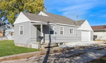 114 4th Ave, Washington, Iowa 52353, 1 Bedroom Bedrooms, ,1 BathroomBathrooms,Residential,For Sale,4th Ave,202500537