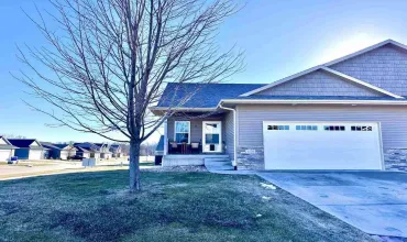 1131 Redbud Ave, Tiffin, Iowa 52340, 3 Bedrooms Bedrooms, ,3 BathroomsBathrooms,Residential,For Sale,Redbud Ave,202500548