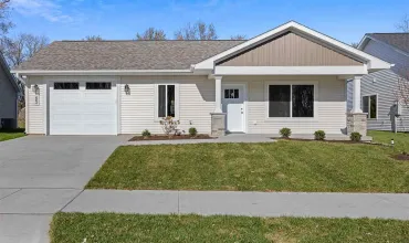 1 Bedroom Bedrooms, ,1 BathroomBathrooms,Residential,2084 Whispering Meadow Dr, Iowa City, Iowa 52240,202500014