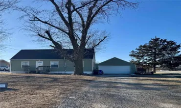 Residential,5060 J, Cedar Rapids, Iowa 52404,2500710