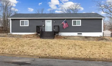 110 10th, Marion, Iowa 52302, 4 Bedrooms Bedrooms, ,2 BathroomsBathrooms,Residential,For Sale,10th,2500844