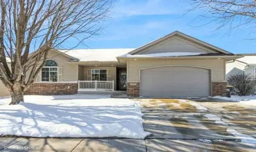 4 Bedrooms Bedrooms, ,3 BathroomsBathrooms,Residential,2359 Russell Dr., Iowa City, Iowa 52240,202501073