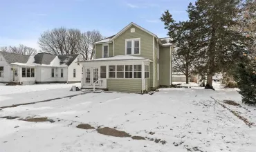 627 Isett Ave, Wapello, Iowa 52653, 3 Bedrooms Bedrooms, ,Residential,For Sale,Isett Ave,202501151