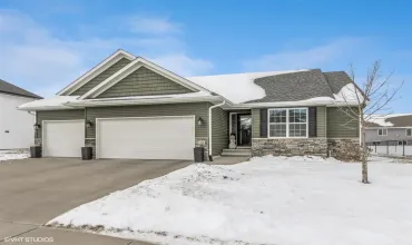 4 Bedrooms Bedrooms, ,3 BathroomsBathrooms,Residential,1320 FRANKLIN STREET, North Liberty, Iowa 52317,202501140