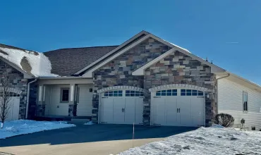 1530 Cedar Vista Ln, North Liberty, Iowa 52317, 4 Bedrooms Bedrooms, ,3 BathroomsBathrooms,Residential,For Sale,Cedar Vista Ln,202501261