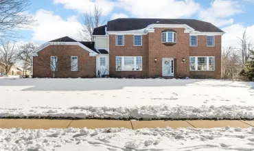 4 Bedrooms Bedrooms, ,3 BathroomsBathrooms,Residential,4801 Millbrook, Cedar Rapids, Iowa 52411,2501082