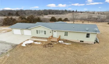 3 Bedrooms Bedrooms, ,2 BathroomsBathrooms,Residential,2875 58th St, Vinton, Iowa 52349,2501224