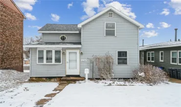 4 Bedrooms Bedrooms, ,1 BathroomBathrooms,Residential,634 16th, Cedar Rapids, Iowa 52404,2501471