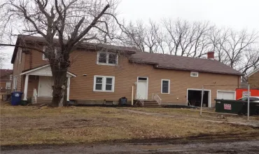 3 Bedrooms Bedrooms, 6 Rooms Rooms,1 BathroomBathrooms,Residential,410 6th, Iowa 52203,2501474