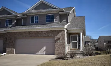 4 Bedrooms Bedrooms, ,3 BathroomsBathrooms,Residential,1492 Vandello Circle, North Liberty, Iowa 52317,202501602