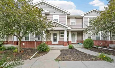 3 Bedrooms Bedrooms, ,1 BathroomBathrooms,Residential,444 Scott Blvd, Iowa City, Iowa 52245,202501647