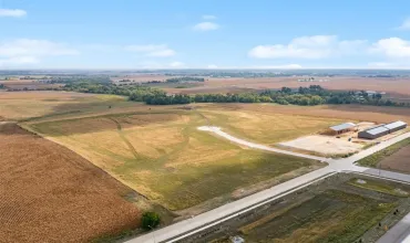 Farm,225, 231 & 237 Ackerman, Cedar Rapids, Iowa 52404,2501714