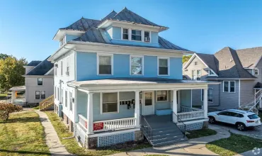 Residential,625 Burlington Street, Iowa City, Iowa 52240,202501907