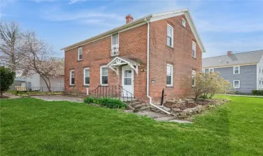 5 Bedrooms Bedrooms, ,3 BathroomsBathrooms,Residential,4454 V ST, Homestead, Iowa 52236,2502896