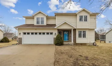 3 Bedrooms Bedrooms, ,2 BathroomsBathrooms,Residential,1860 Rock Island Dr, Ely, Iowa 52227,2501387
