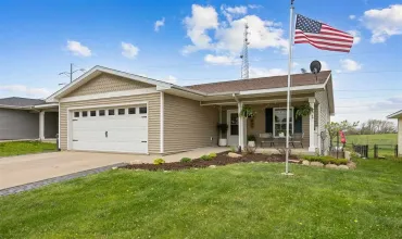 5 Bedrooms Bedrooms, ,2 BathroomsBathrooms,Residential,431 Moose Drive NW, Cedar Rapids, Iowa 52405,202502851