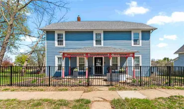 3 Bedrooms Bedrooms, ,2 BathroomsBathrooms,Residential,133 5th St., West Branch, Iowa 52358,202502857