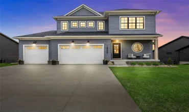 5 Bedrooms Bedrooms, ,4 BathroomsBathrooms,Residential,1800 Green Oak, Tiffin, Iowa 52340,2503099