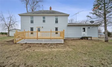 4 Bedrooms Bedrooms, 11 Rooms Rooms,2 BathroomsBathrooms,Residential,1454 Maxson Rd, Cedar Rapids, Iowa 52403,2500198