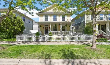 4 Bedrooms Bedrooms, ,3 BathroomsBathrooms,Residential,946 Ball St, Iowa City, Iowa 52245,202503010