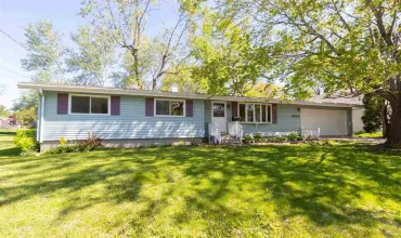 3 Bedrooms Bedrooms, ,1 BathroomBathrooms,Residential,1002 Jefferson St, Washington, Iowa 52353,202503014