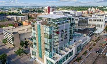 1 Bedroom Bedrooms, ,2 BathroomsBathrooms,Residential,221 College St, No. 803, Iowa City, Iowa 52240,202503046