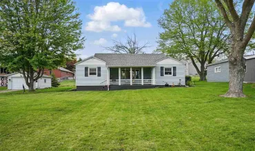 2 Bedrooms Bedrooms, ,1 BathroomBathrooms,Residential,728 Washington Blvd, Washington, Iowa 52353,202503054