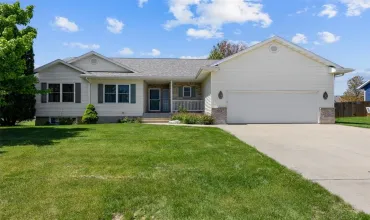 3 Bedrooms Bedrooms, ,2 BathroomsBathrooms,Residential,501 Circleview, Atkins, Iowa 52206,2503328